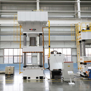 1000吨四柱液压机