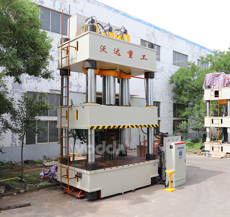 四柱三梁液压机参数